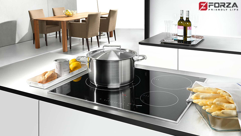 Sử dụng bếp điện, khách hàng cần quan tâm đến tính an toàn