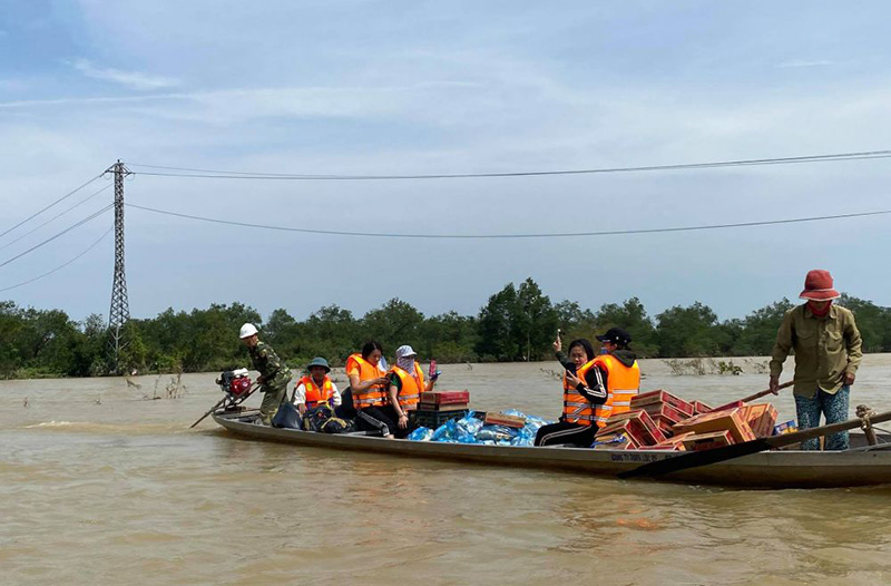 mùa lũ ở miền trung