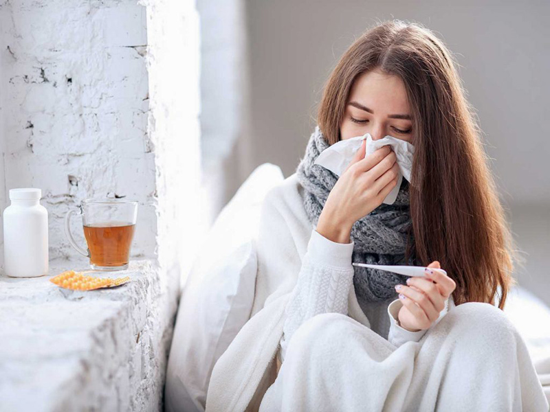 Mặc nhiều lớp áo tránh bị cảm lạnh